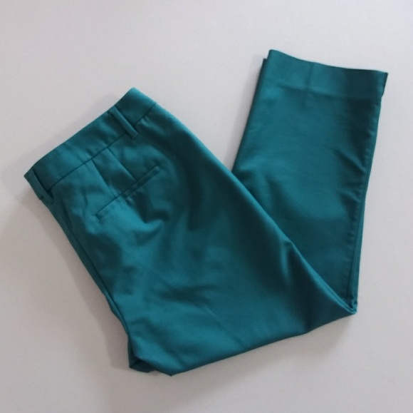 White House Black Market Pants - WHBM Perfect Form Straight Crop Pants